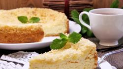 Kráľovský tvarohový koláč s tvarohom - krok za krokom recept v rúre