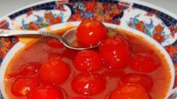 Sultingi ir skanūs pomidorai, marinuoti be odelių