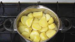 Potato casserole with minced meat