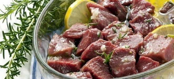 Πώς να ψήσετε σουβλάκια μοσχαρίσιο κρέας.  Κορεάτικη μαρινάδα μπάρμπεκιου.  Γρήγορη και νόστιμη - η πιο γρήγορη και νόστιμη μαρινάδα για να διατηρήσετε το κρέας τρυφερό